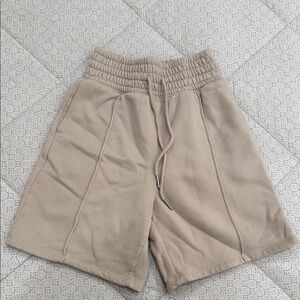 Abercrombie & Fitch Beige Shorts